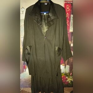 Jackie & Julian by First Lady Suit